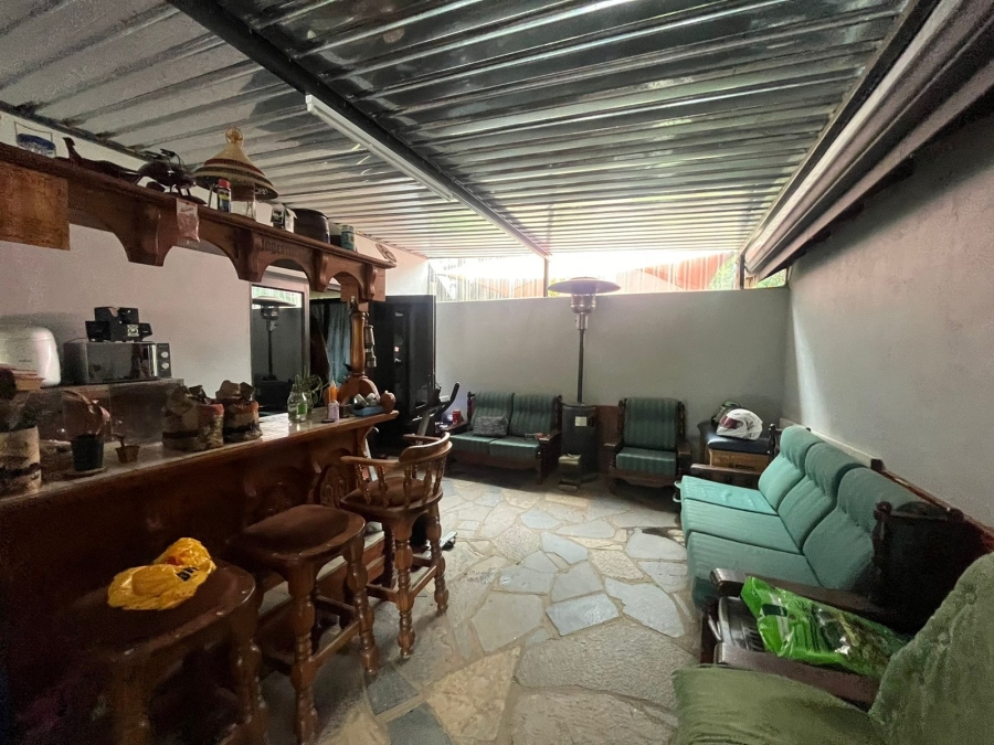 4 Bedroom Property for Sale in Protea Park North West